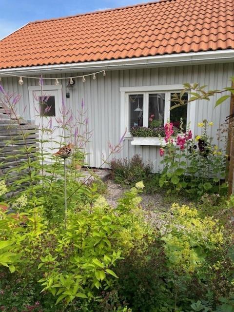 Hatty'S Guesthouse Motala Exterior foto